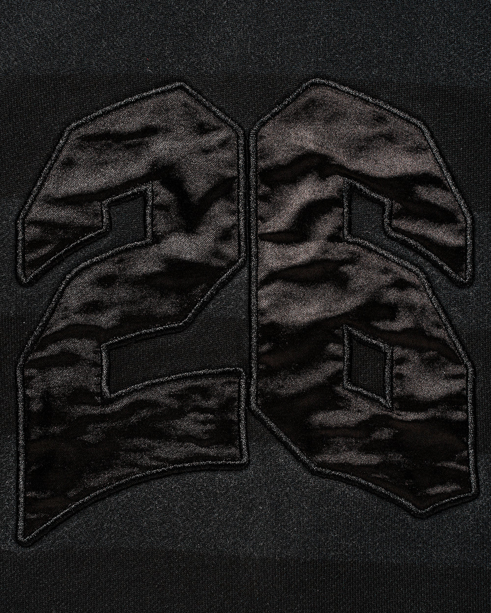 SKULL ZIP HOODIE