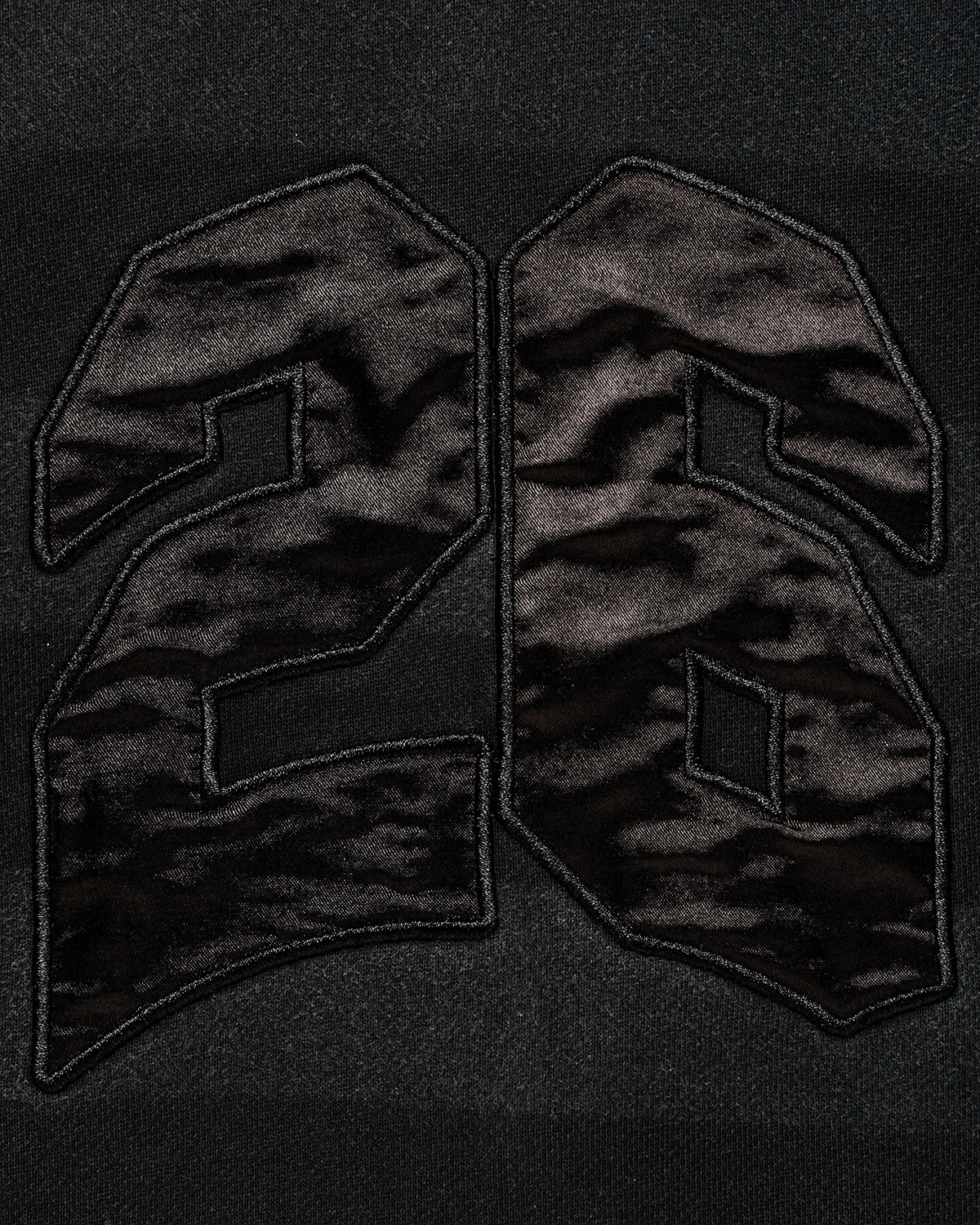 SKULL ZIP HOODIE